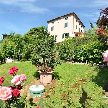 Collina Del Sole Dom wakacyjny Lukka